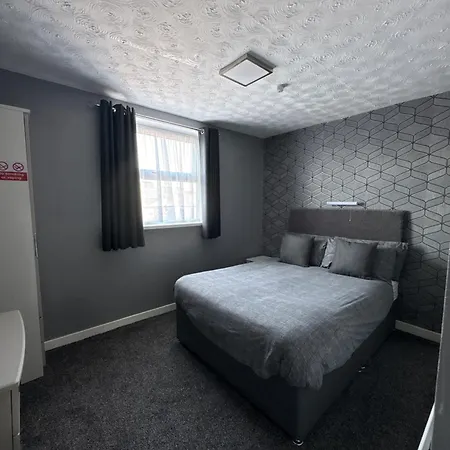 Clifton Private Hotel-3